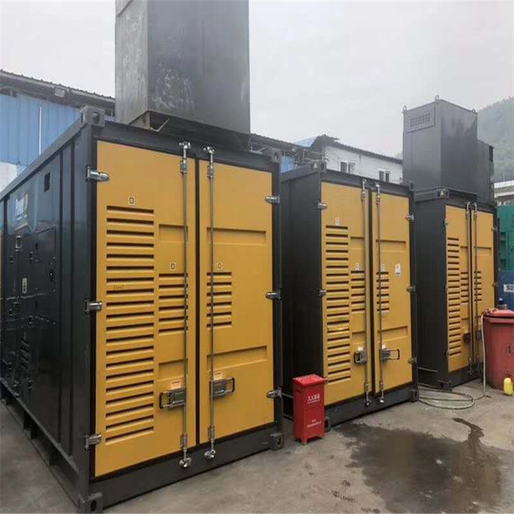 富文镇温度变化对不同类型欠压保护装置的可靠性影响有何差异？